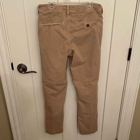 American Eagle Outfitters Next Level Flex Khaki Chinos, size 28x30 - Picture 4 of 8